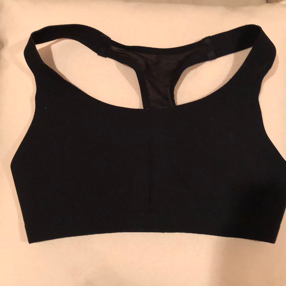Lulu lemon black sports bra